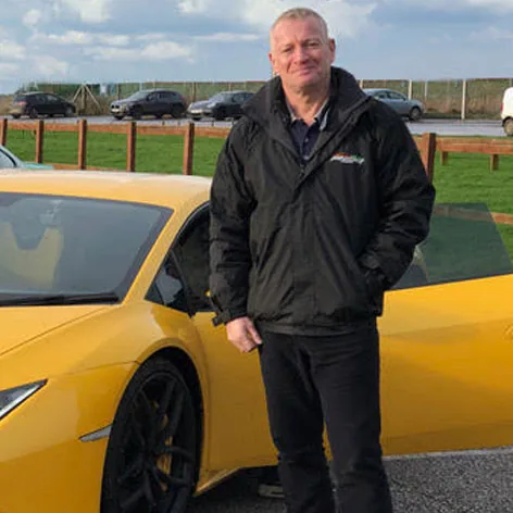 Jon Duff, DVSA approved driving instructor at Yello Driving School
